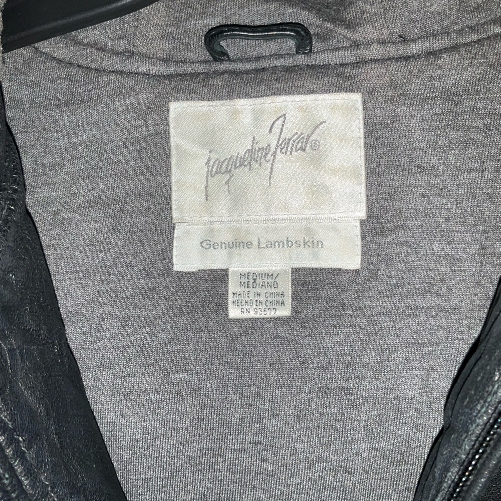 Jacket - Picture 4 of 4